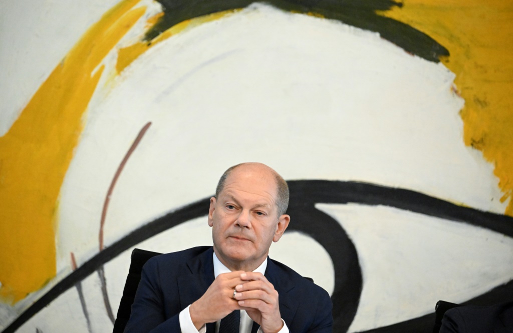 The 65-billion-euro package will ensure that Germany would 'get through this winter,' said Chancellor Scholz