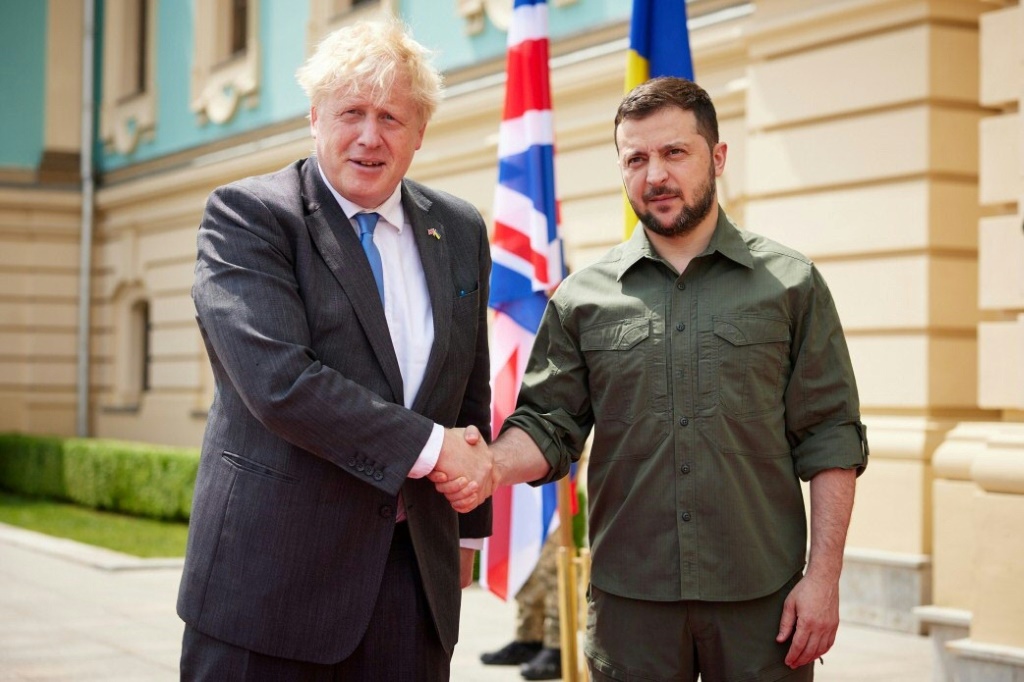 Many Ukrainians welcomed Boris Johnson's relationship with President Volodymyr Zelensky