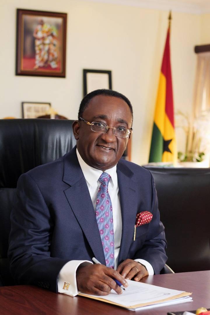 Resignation is on the table as the Minister of Food and Agriculture, Dr Owusu Afriyie Akoto holds a crunch meeting with President Nana Akufo-Addo later today, Tuesday, January 10, 2023.