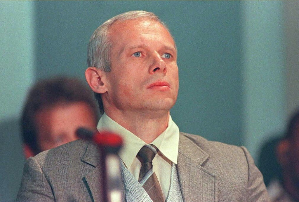 Killer: Janusz Walus