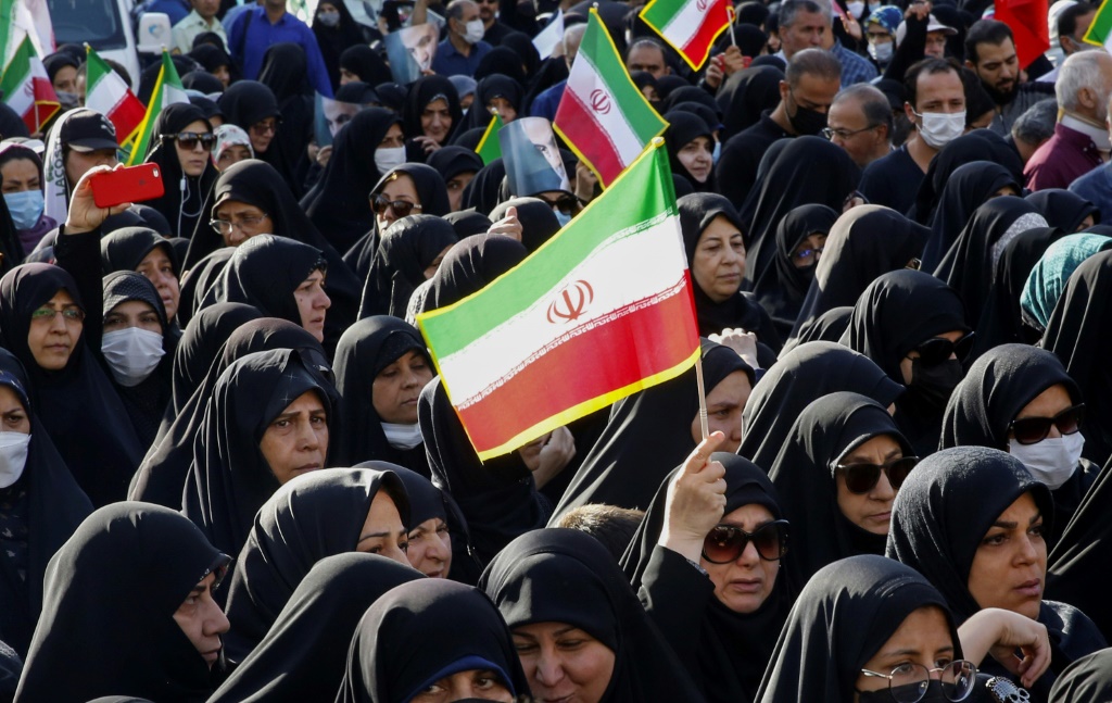 The Iranian authorities have staged counter-rallies