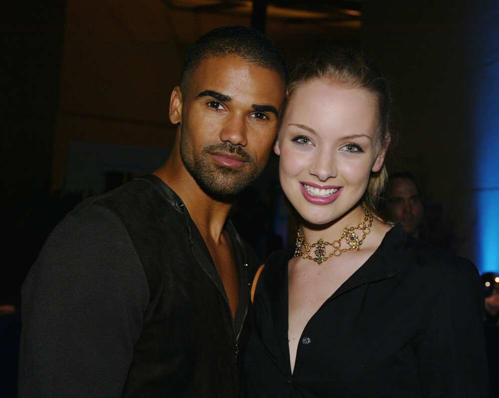what nationality is shemar moore's girlfriend