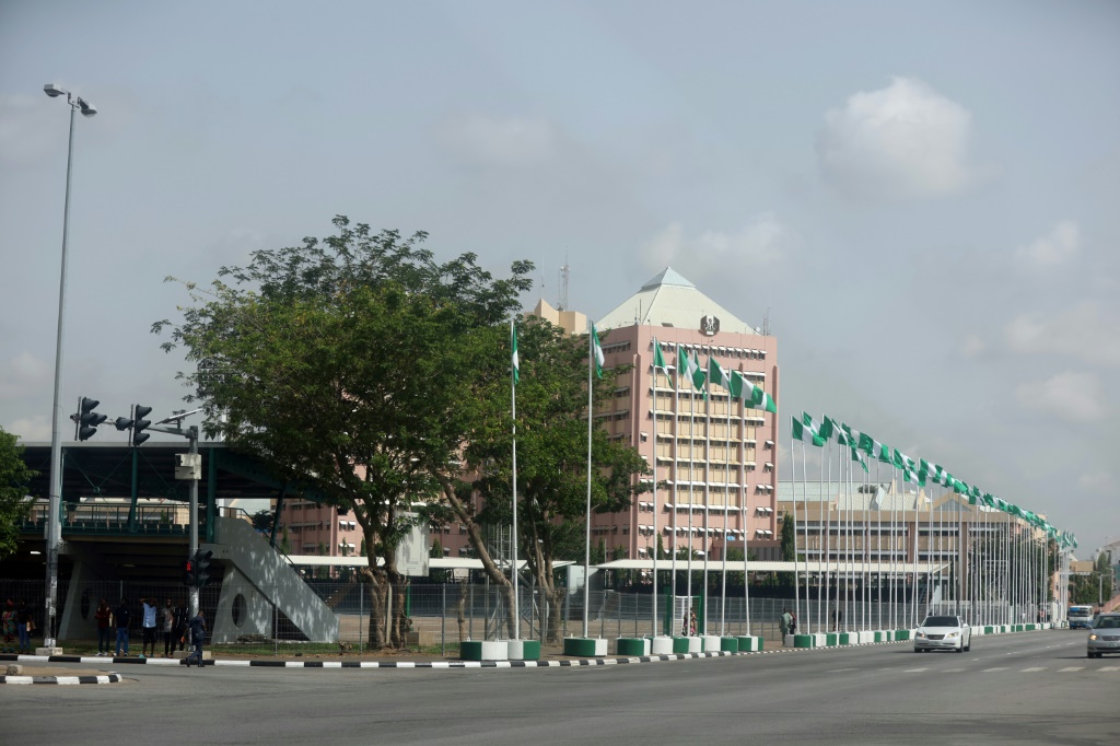 Nigeria's Federal Secretariat in Abuja was deserted after unions began an indefinite strike