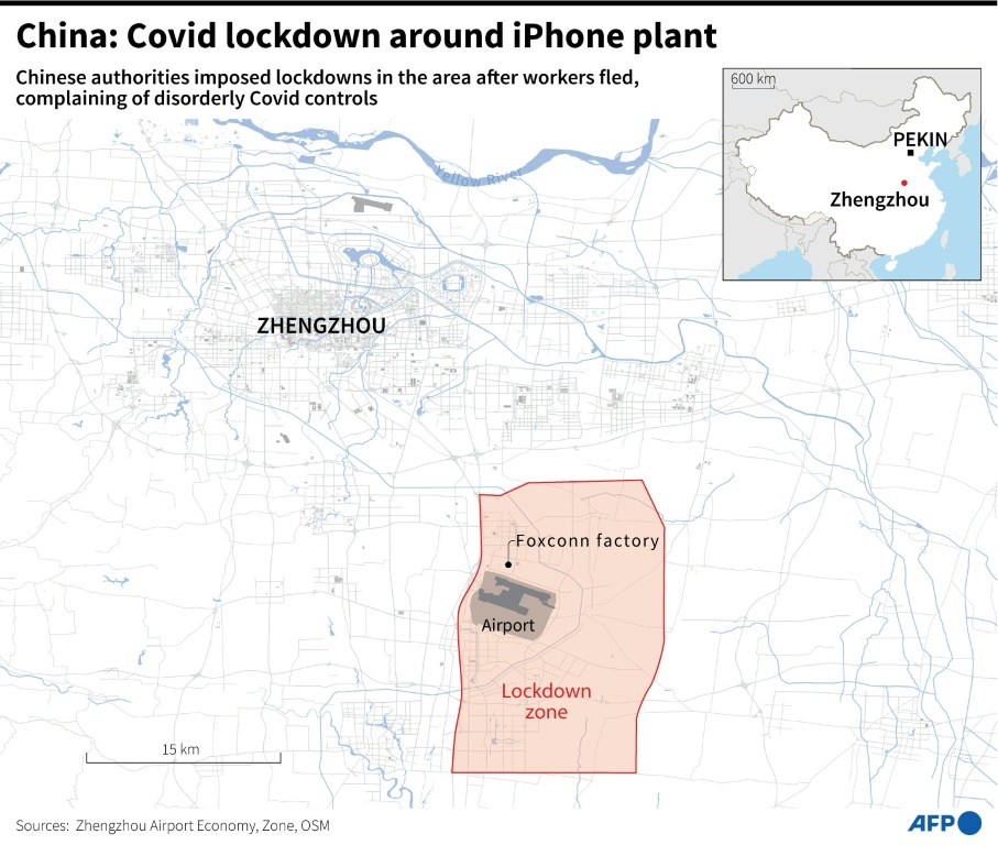 China: Covid lockdown around iPhone plant