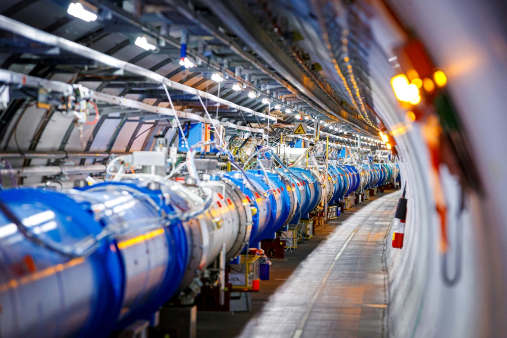 Large Hadron Collider revs up to unprecedented energy level