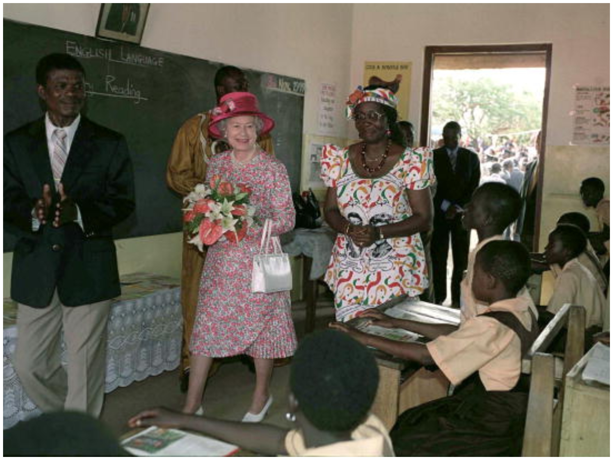 Queen Elizabeth II at Wireless classroom