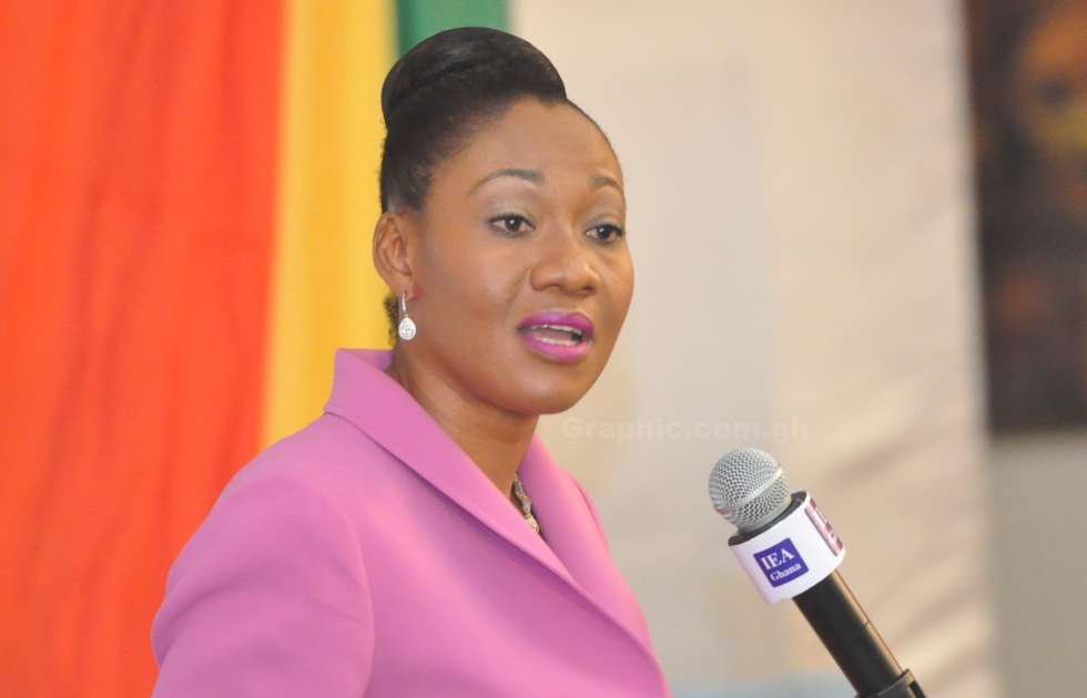 Never in my life have I ever seen an incompetent EC boss like Jean Mensa – UCC lecturer