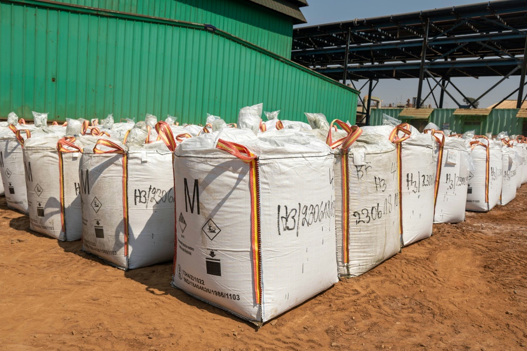 Cobalt hydroxide stored in 500-kilo (1,100-pound) sacks