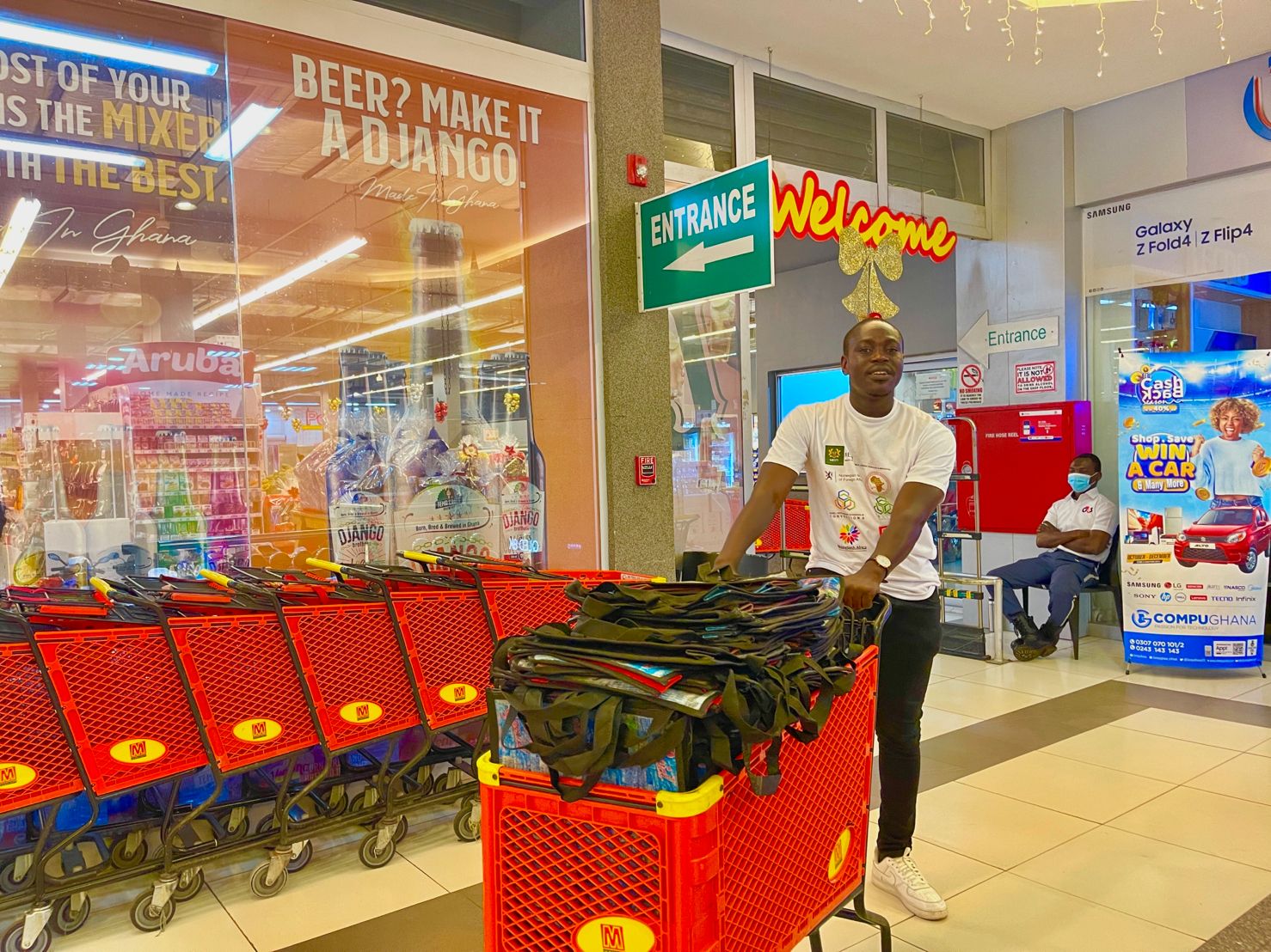 Makafui Awuku and his team produce reusable bags for shoppers from recycled waste plastics.