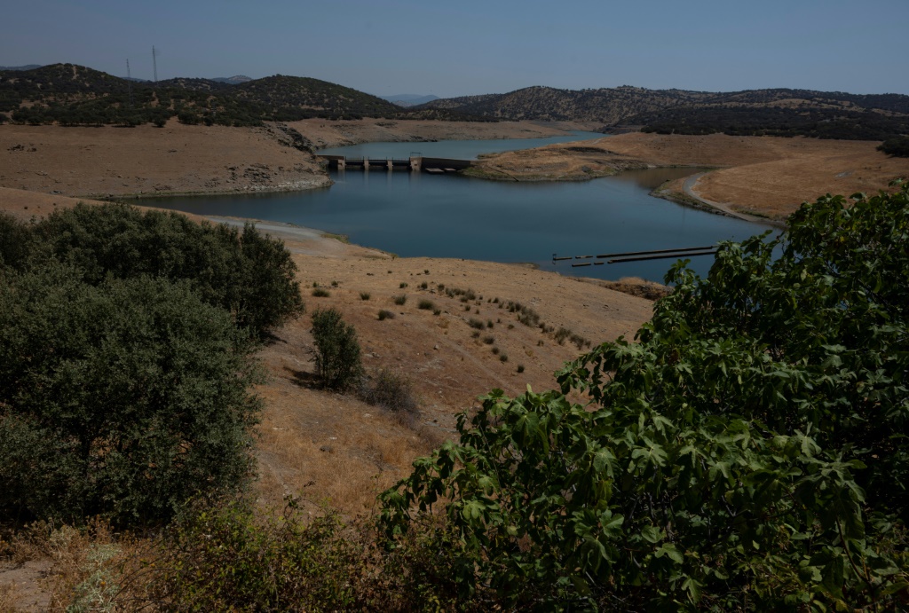 Parts of Portugal and Spain are the driest they have been in a thousand years