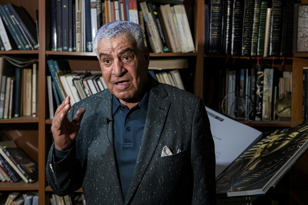 Egypt's former antiquities minister Zahi Hawass wants 'stolen' treasures returned to Cairo