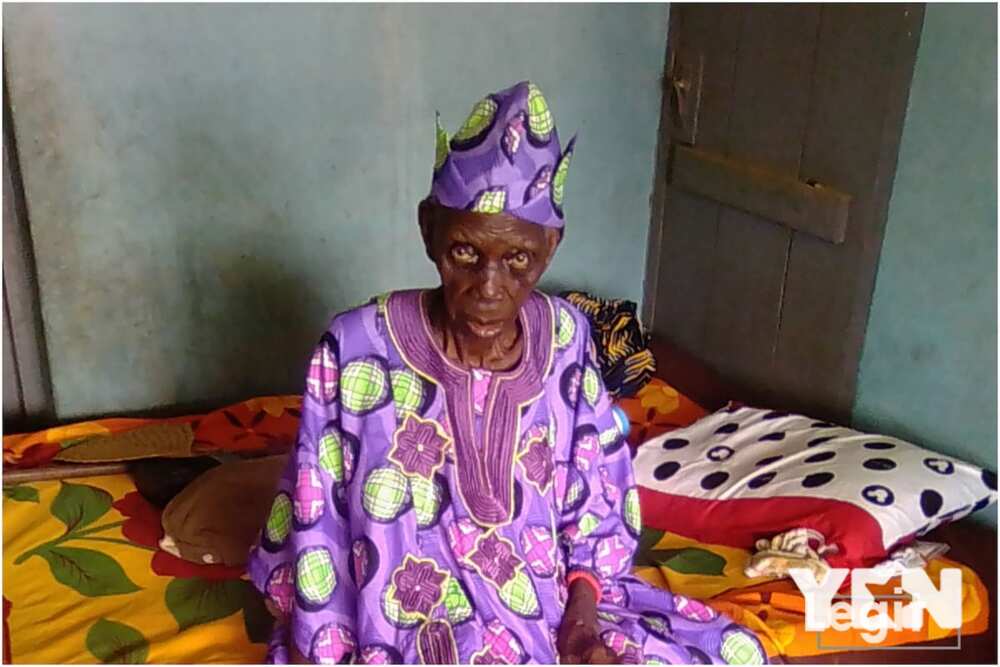 Meet 140-year-old Oyo monarch who reportedly became king at 102 (photo)
