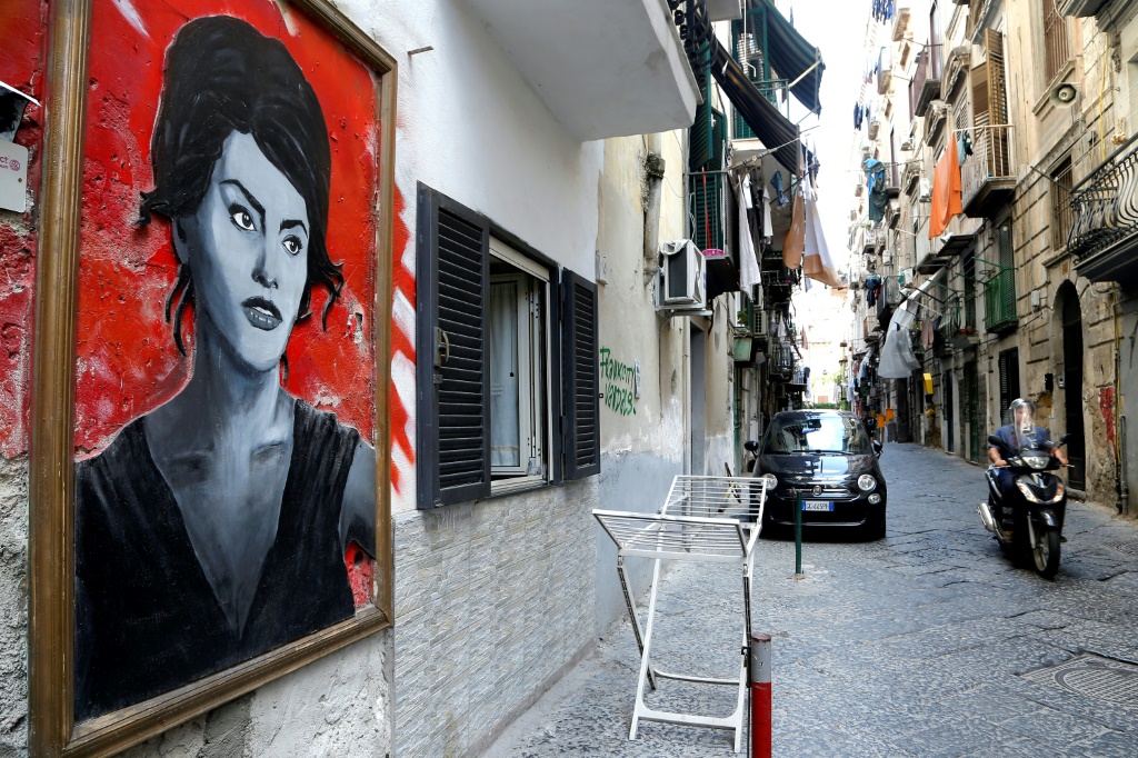 Support for the Five Star Movement is in freefall in southern Italy. A painting of Italian actress Sofia Loren in the back streets of Naples