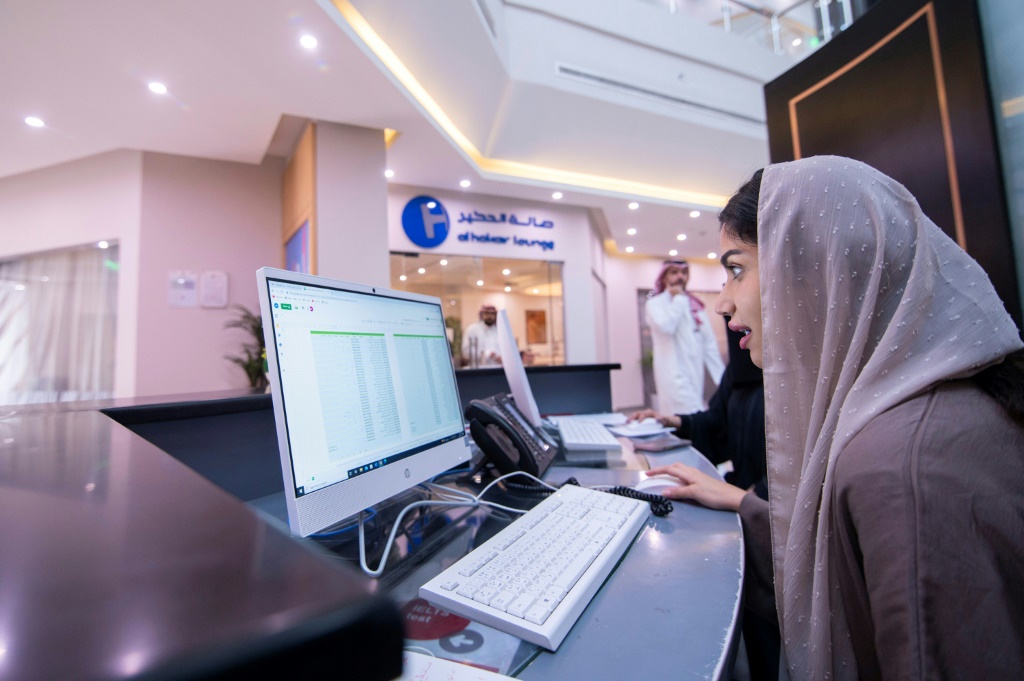 Thousands of Saudis have enrolled in the state-run "Tourism Pioneers" programme, which aims to prepare 100,000 job-seekers for a field that government officials insist is primed to take off