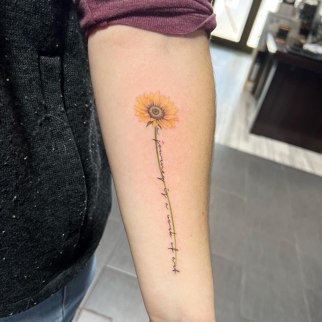 Sunflower Tattoo Meaning & Creative Inspirations - FashionActivation