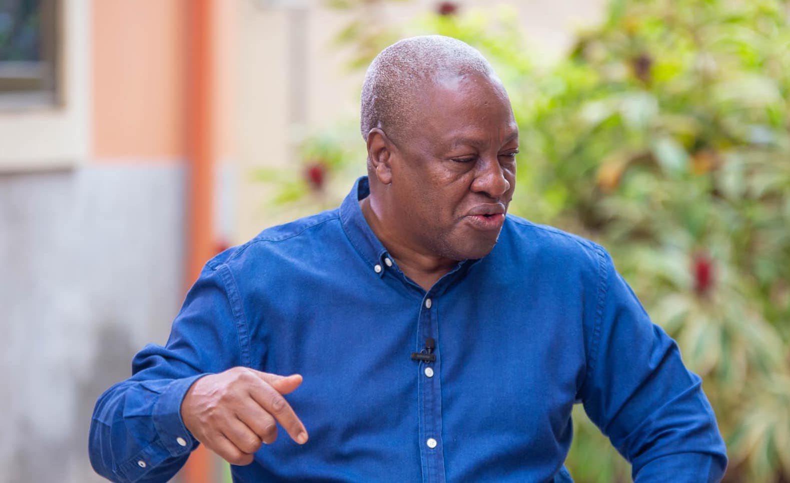 Mahama expresses disappointment in police and military bullying citizenry at Techiman South