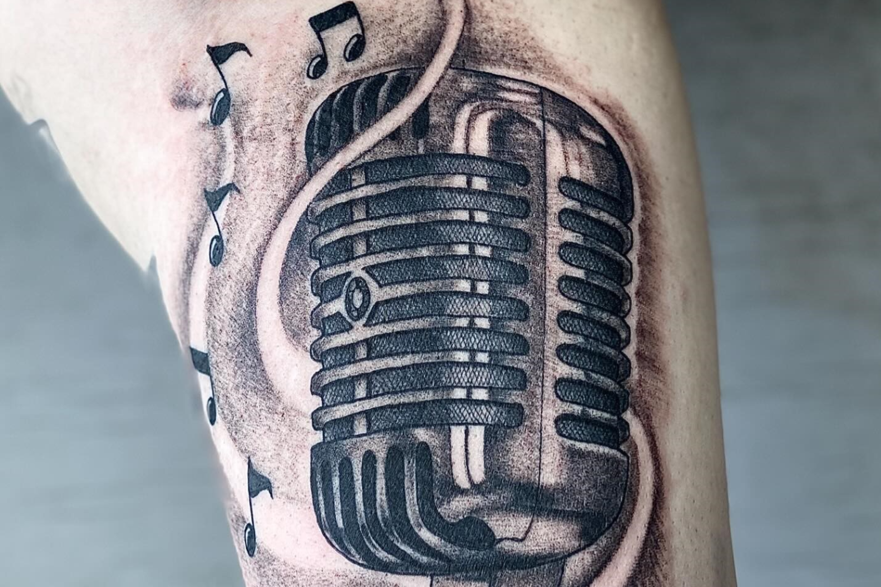 90 Lifelike Microphone Tattoo Designs for Men [2024 Guide] | Microphone  tattoo, Music tattoo designs, Music tattoo sleeves