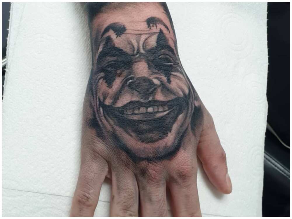 Hand tattoos for men