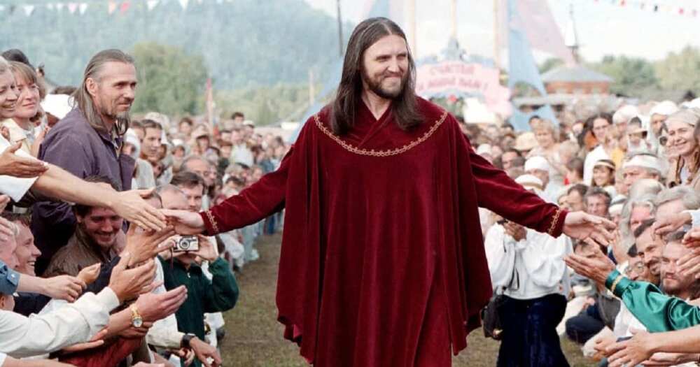 Former traffic policeman who claims to be reincarnation of Jesus Christ arrested
