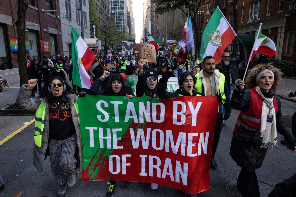 Protesters in New York call on the United Nations to take action against the treatment of women in Iran