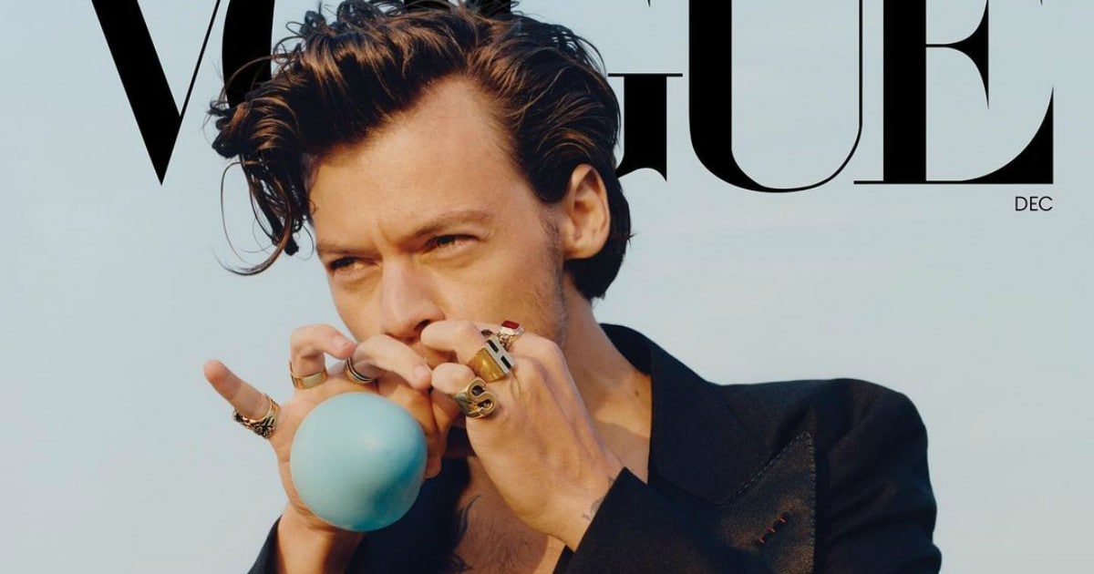 Harry Styles rocks Gucci dress, makes history as first male cover star of US Vogue magazine