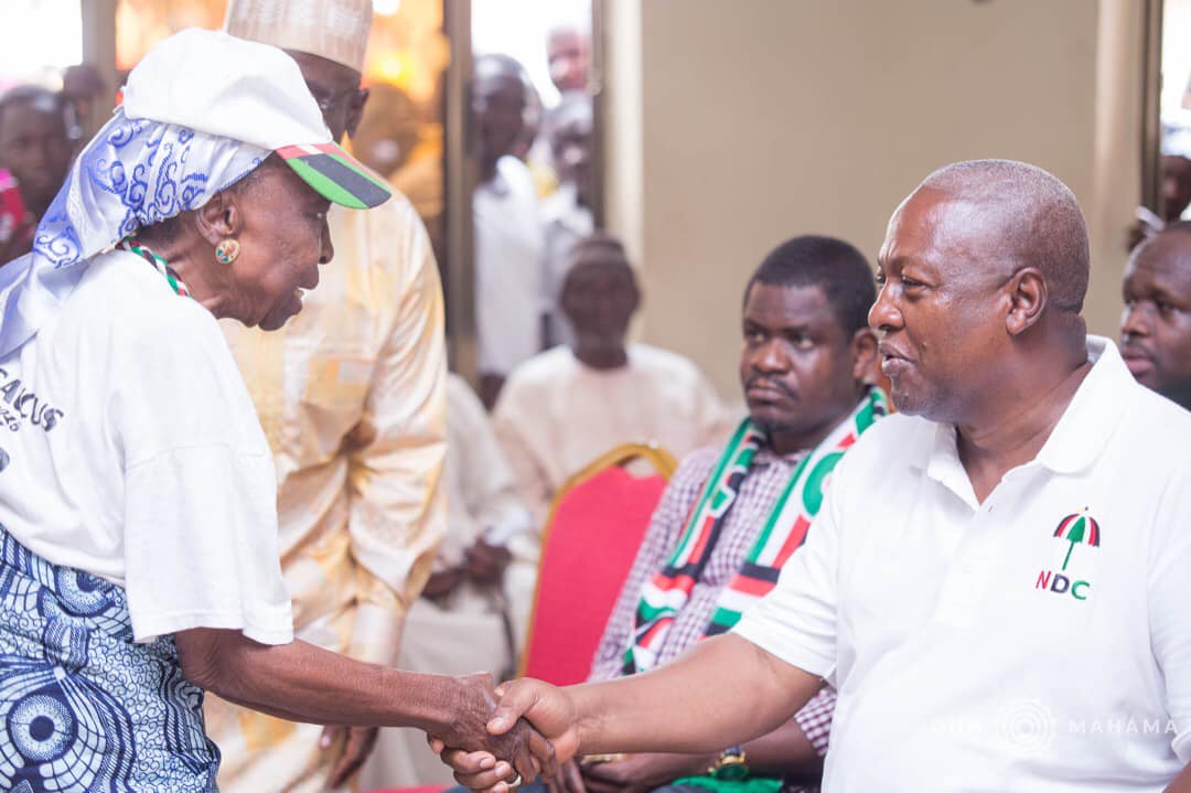 Mahama shares exciting moments form his Eastern Regional campaign tour (Photos)