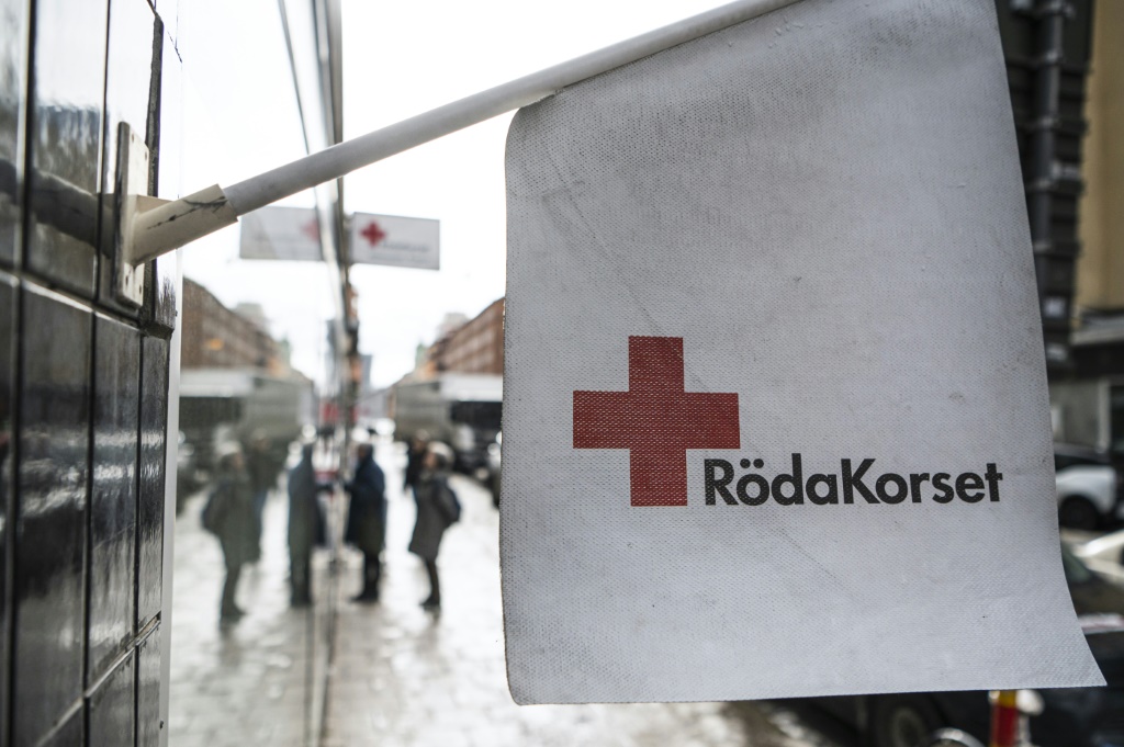 The Red Cross has started selling discounted food in Sweden, where poverty is rising