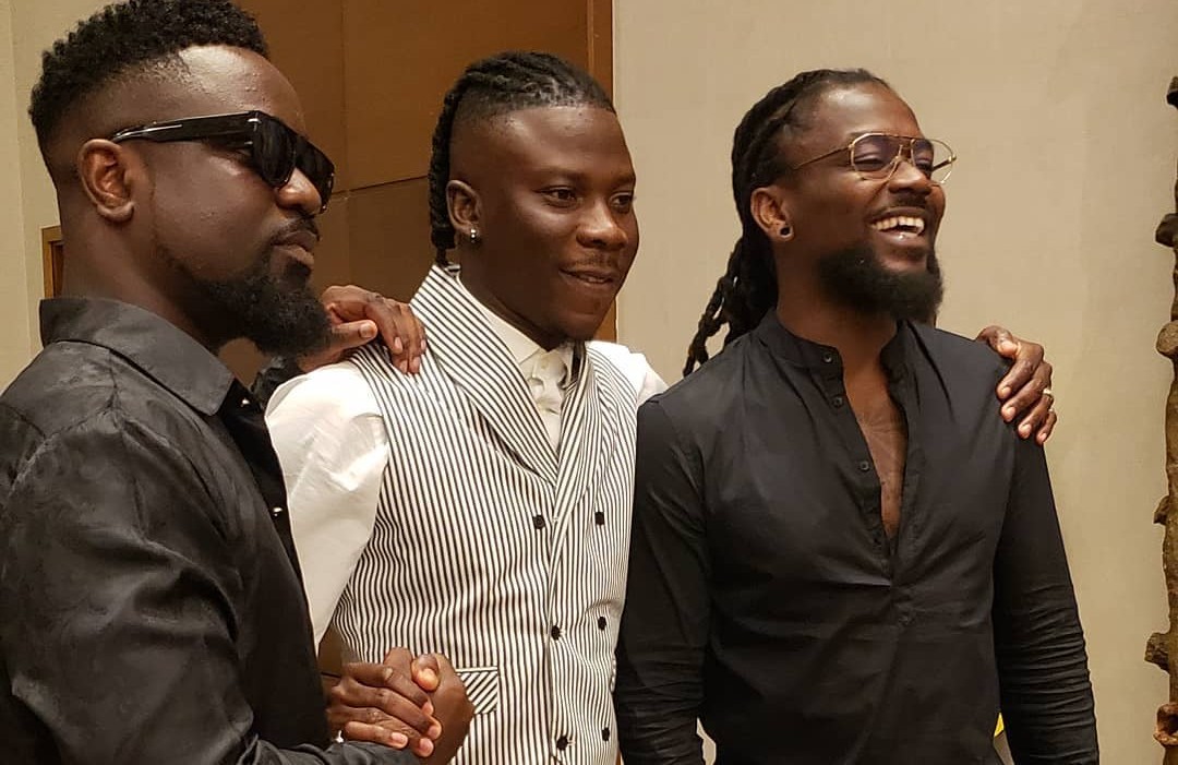 Shatta Wale absent as Sarkodie, Stonebwoy, Samini, Wendy Shay attend VGMA 2019 dinner (videos)