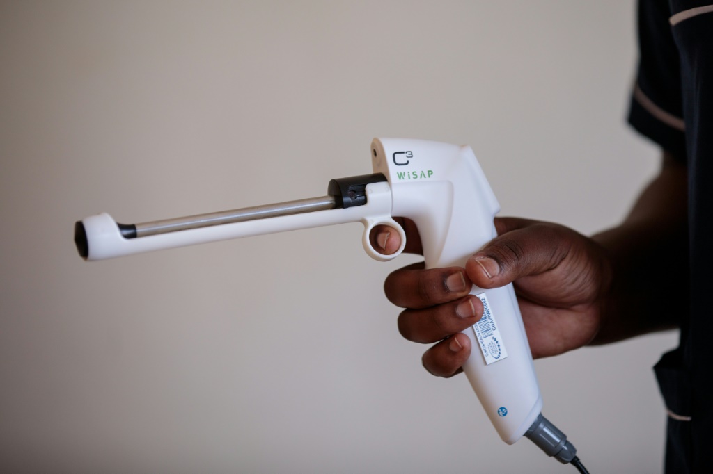 The pistol-like probe uses battery power, meaning it can be deployed in remote areas without 24/7 access to electricity