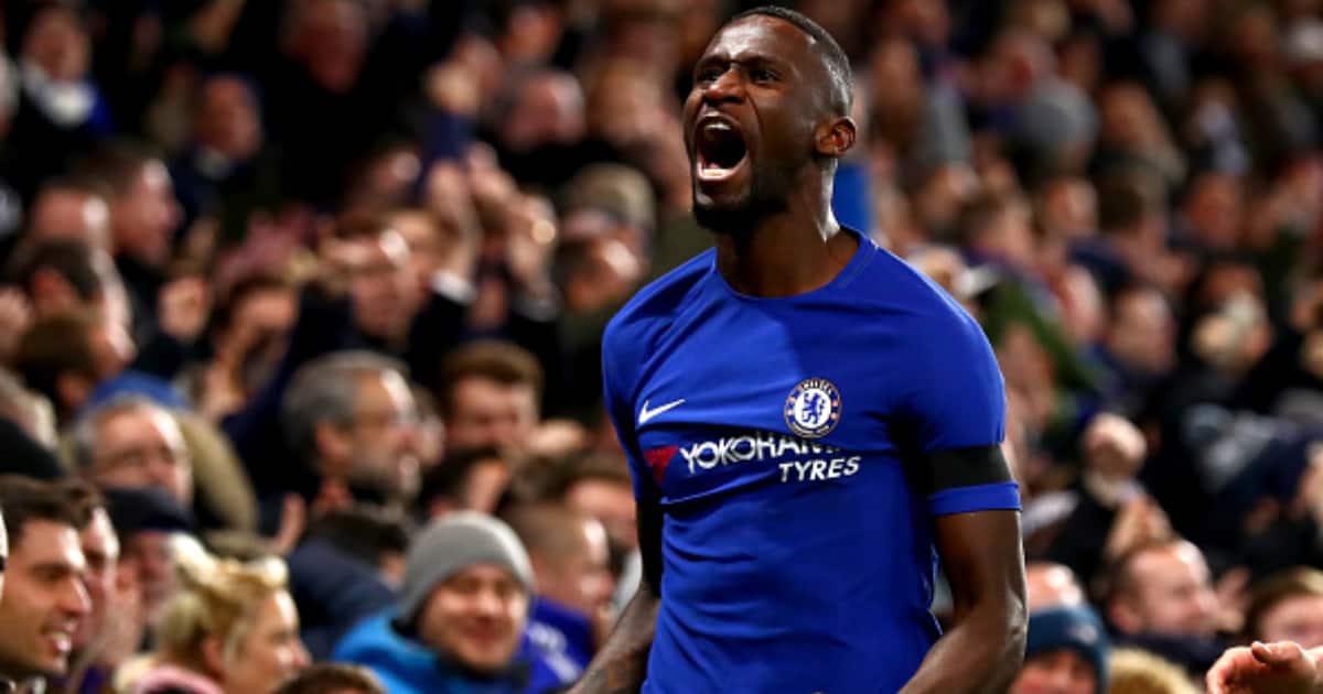 Antonio Rudiger of Chelsea celebrates after scoring his sides second goal during the Premier League match between Chelsea and Swansea City at Stamford Bridge on November 29, 2017 in London, England (Photo by Clive Rose/Getty Images)