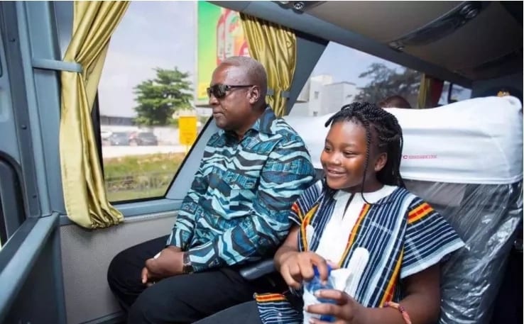 Farida Mahama now taller than Lordina in latest photo and it's serious