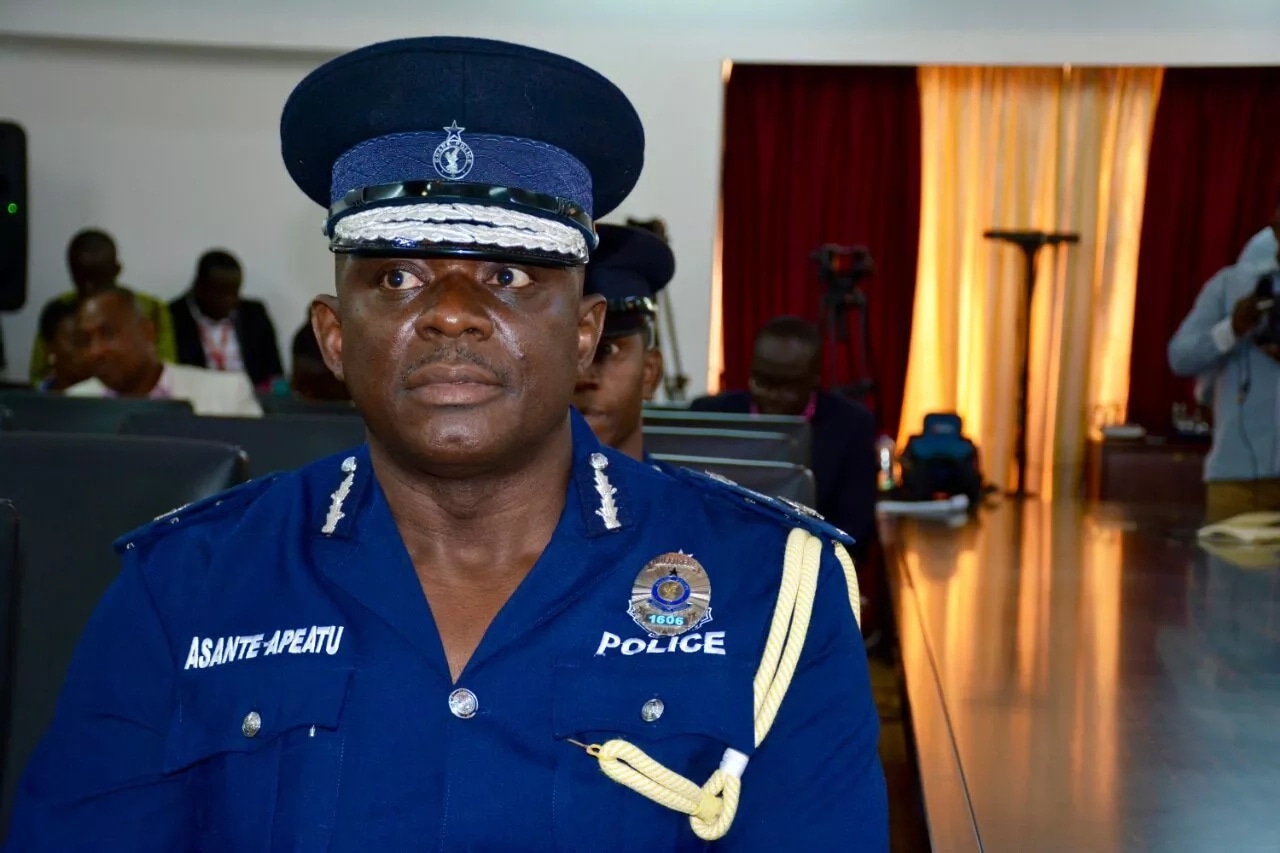 Police to make first degree minimum qualification for recruitment