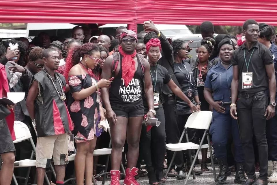 Bukom Banku causes confusion at Ebony's funeral with unusual dressing