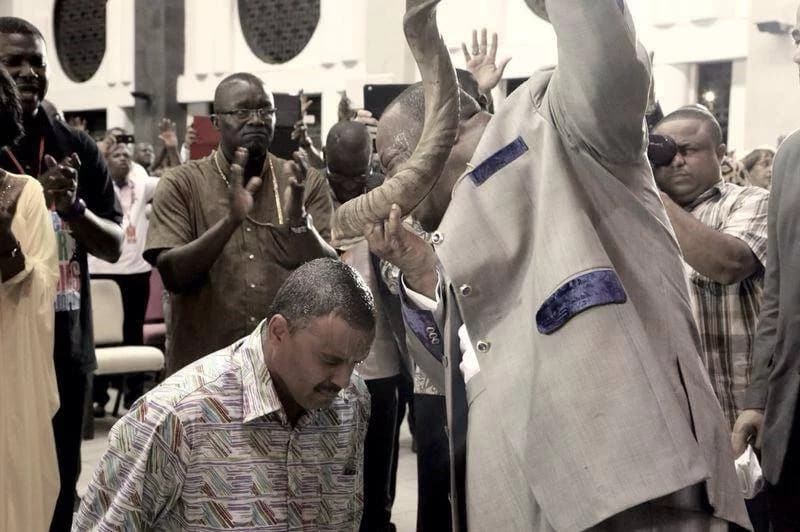 Photos of Duncan-Williams anointing Dag Heward-Mills with oil resurfaces online