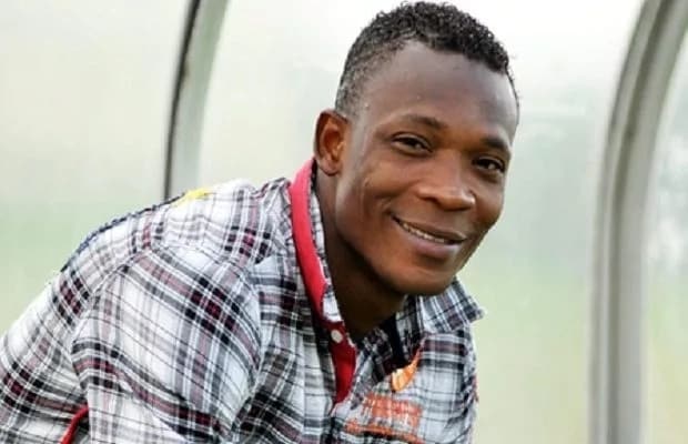 John Paintsil flaunts brother and sisters to mourn mother