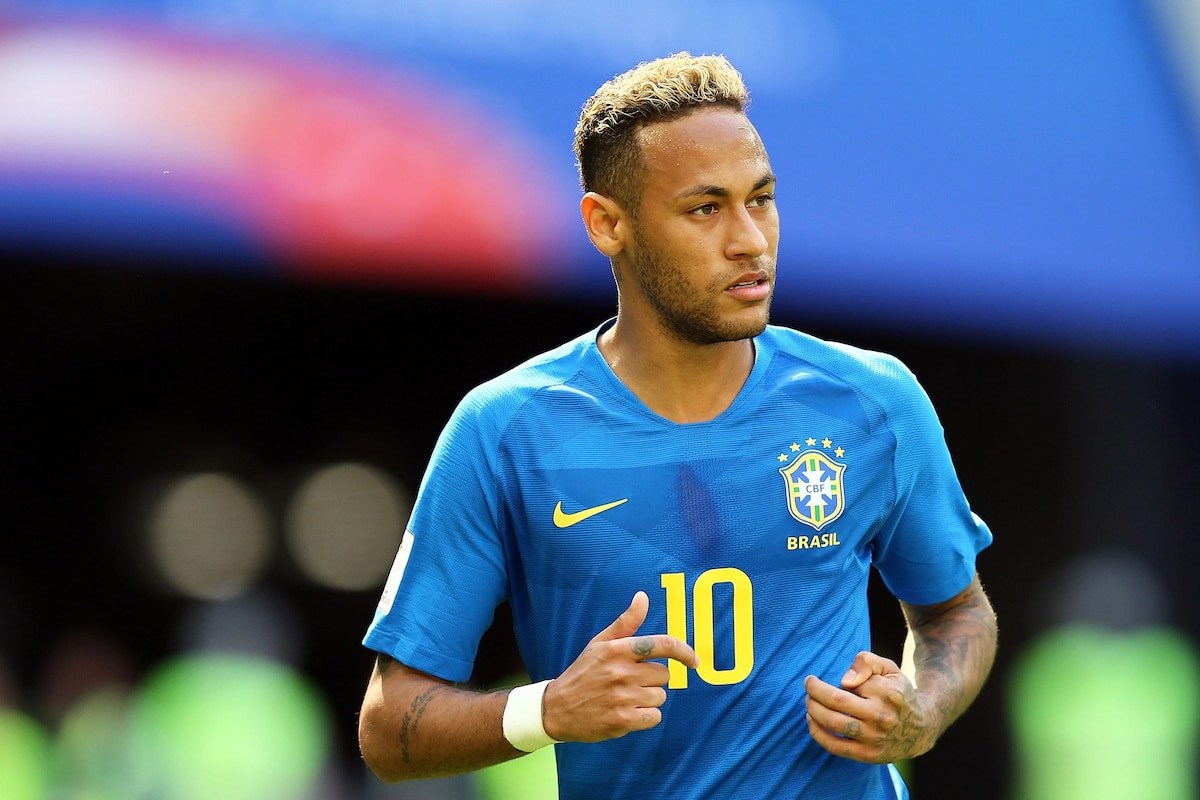 Brazil leave it late to break break Costa Rican hearts as Neymar and Countinho secure victory