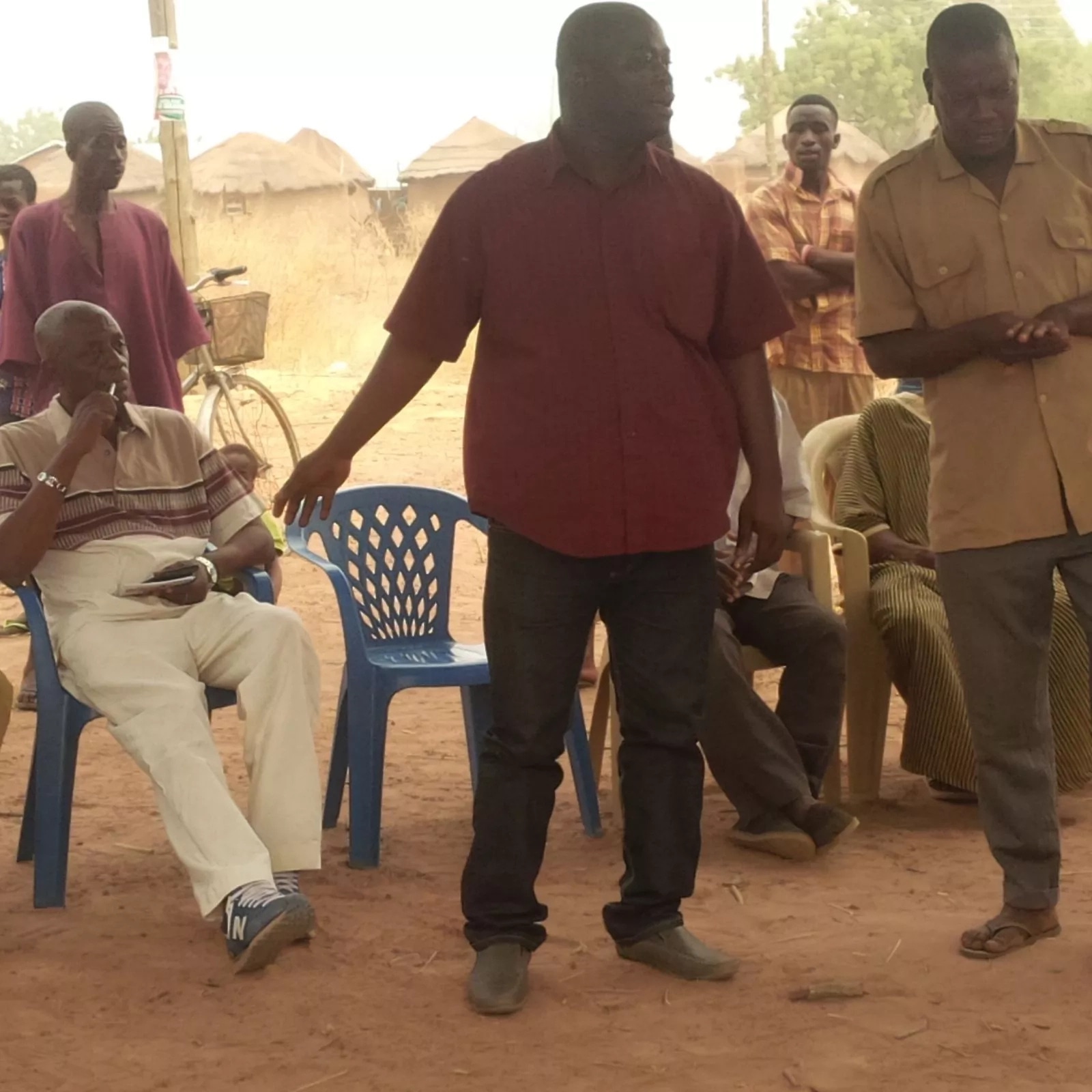 ‎North gonja DCE steps in on maprusi/gonja conflict