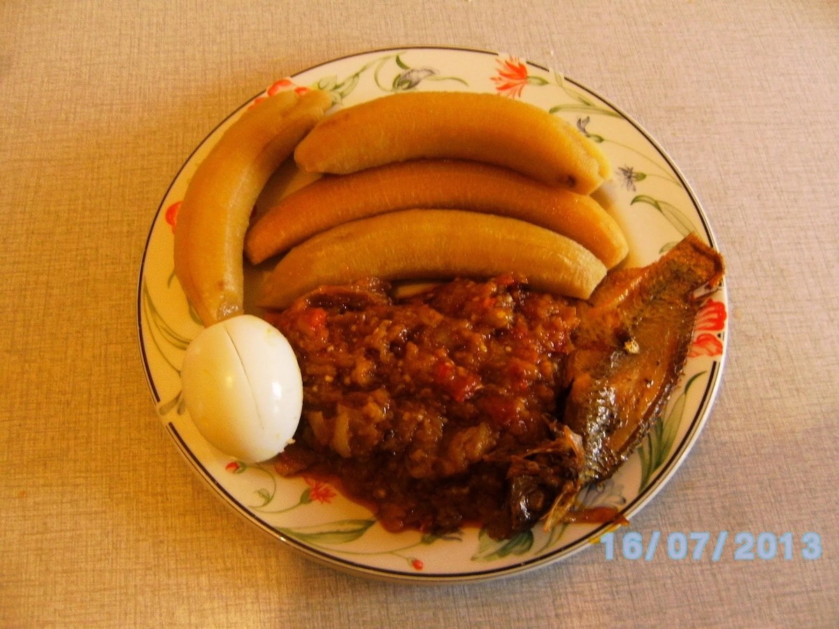 How to prepare garden egg stew in Ghana