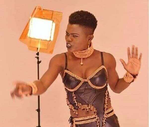 Wiyaala breaks the internet with latest stage costume