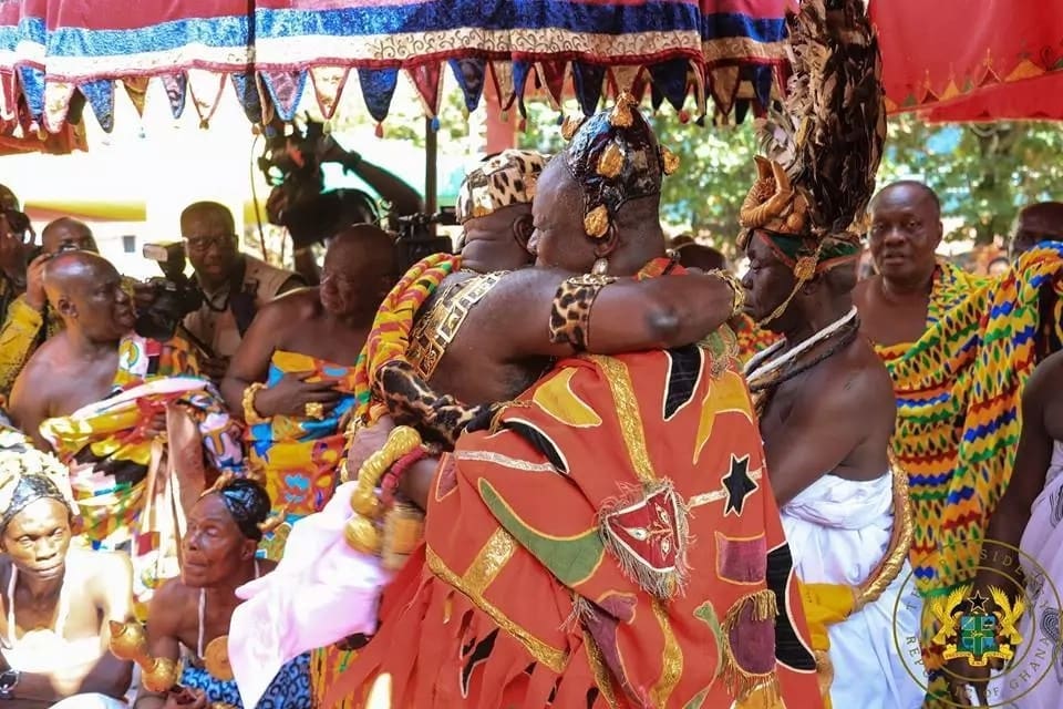 Here are photos of Otumfuo Osei Tutu II's rarely seen dress he wore to see Okyenhene
