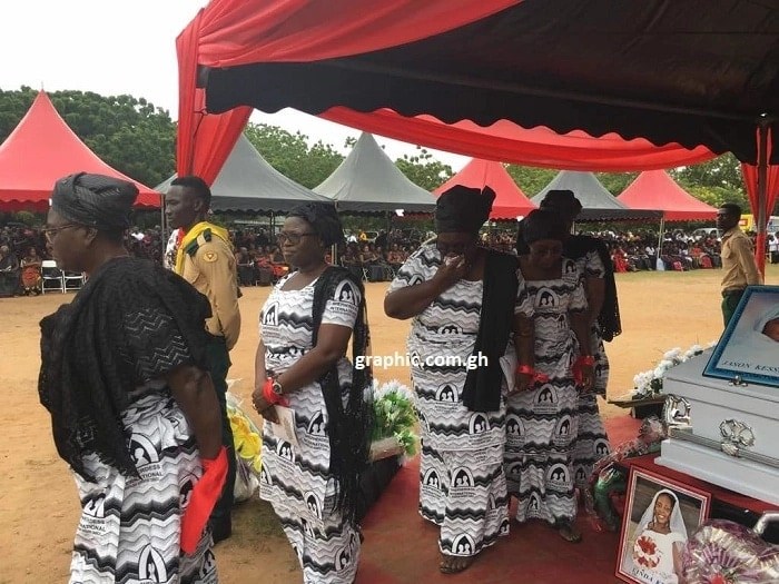 Tears flow at funeral of SDA pastor’s wife killed by fire with 4 others