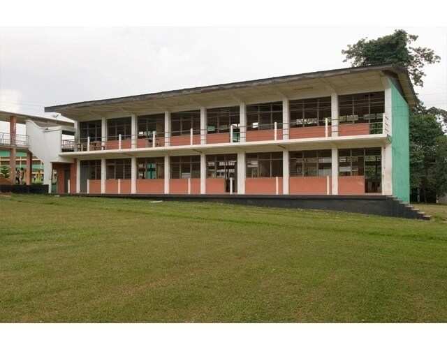 ghana national college in cape coast
ghana national college houses
ghana national college facebook