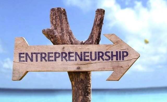 state whether entrepreneurs are born or made
debate on entrepreneurs are born or made
are entrepreneurs born or made discuss with examples and reasons