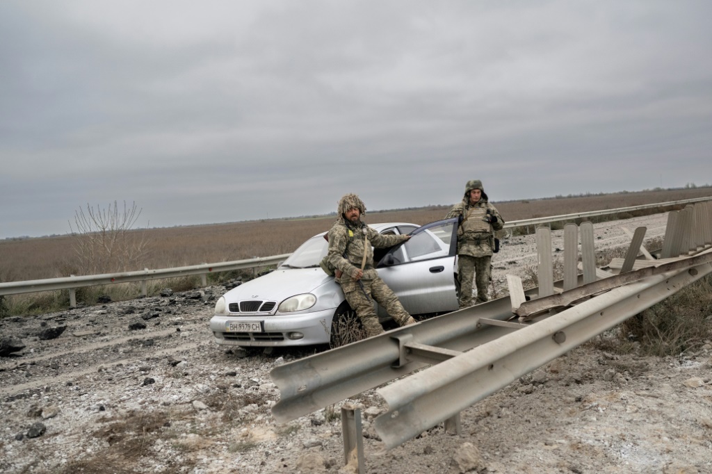The battle for Kherson destroyed the main roads leading into the southern city