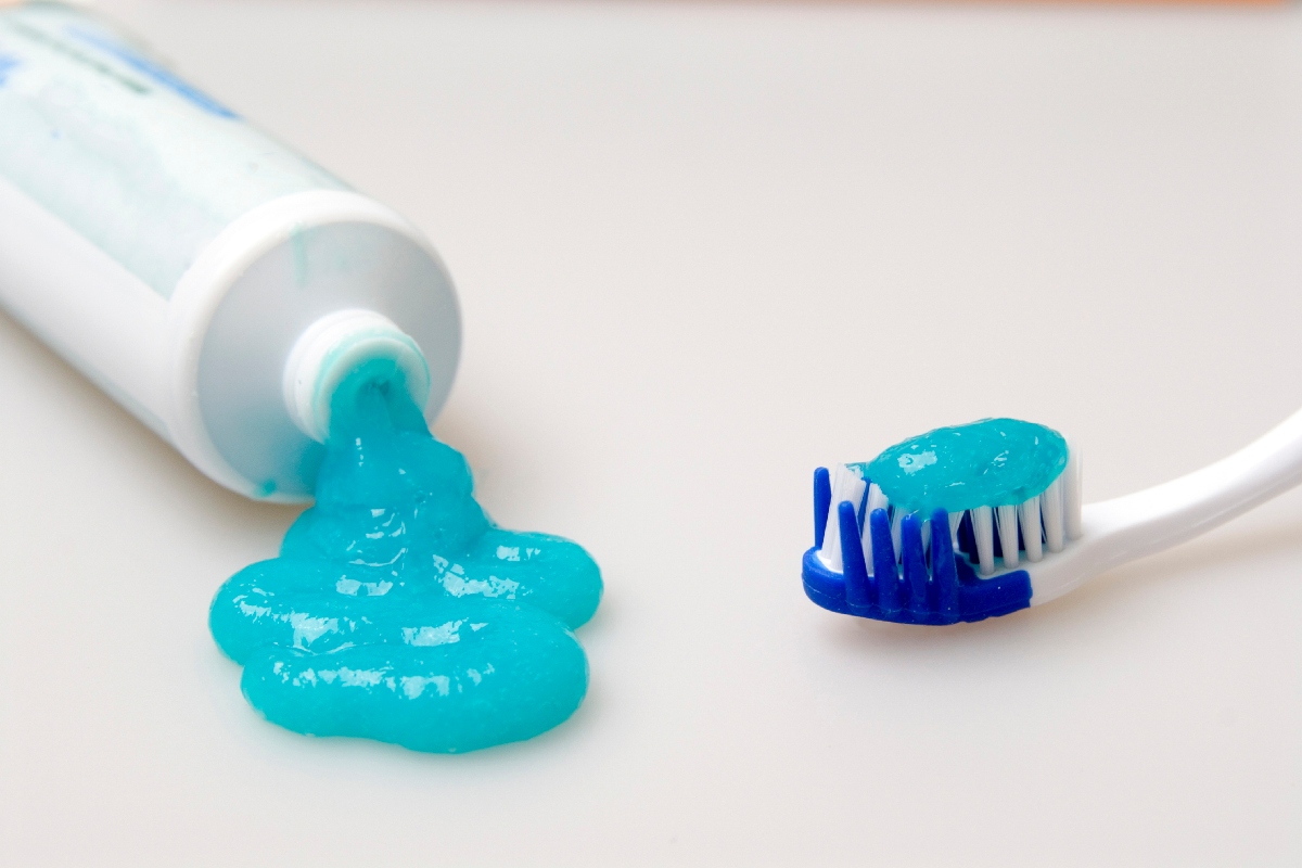 Does toothpaste expire
