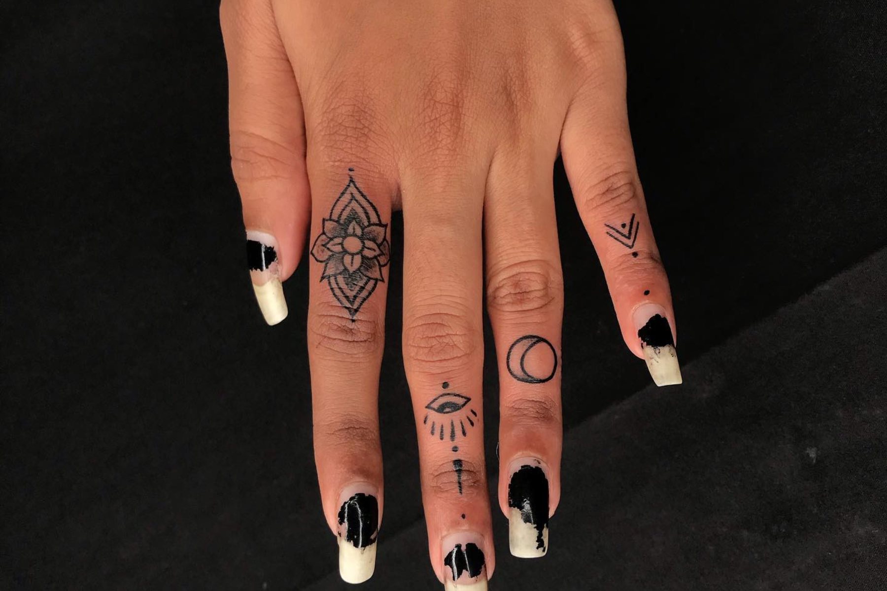 Finger Tattoo Mandala - Temu