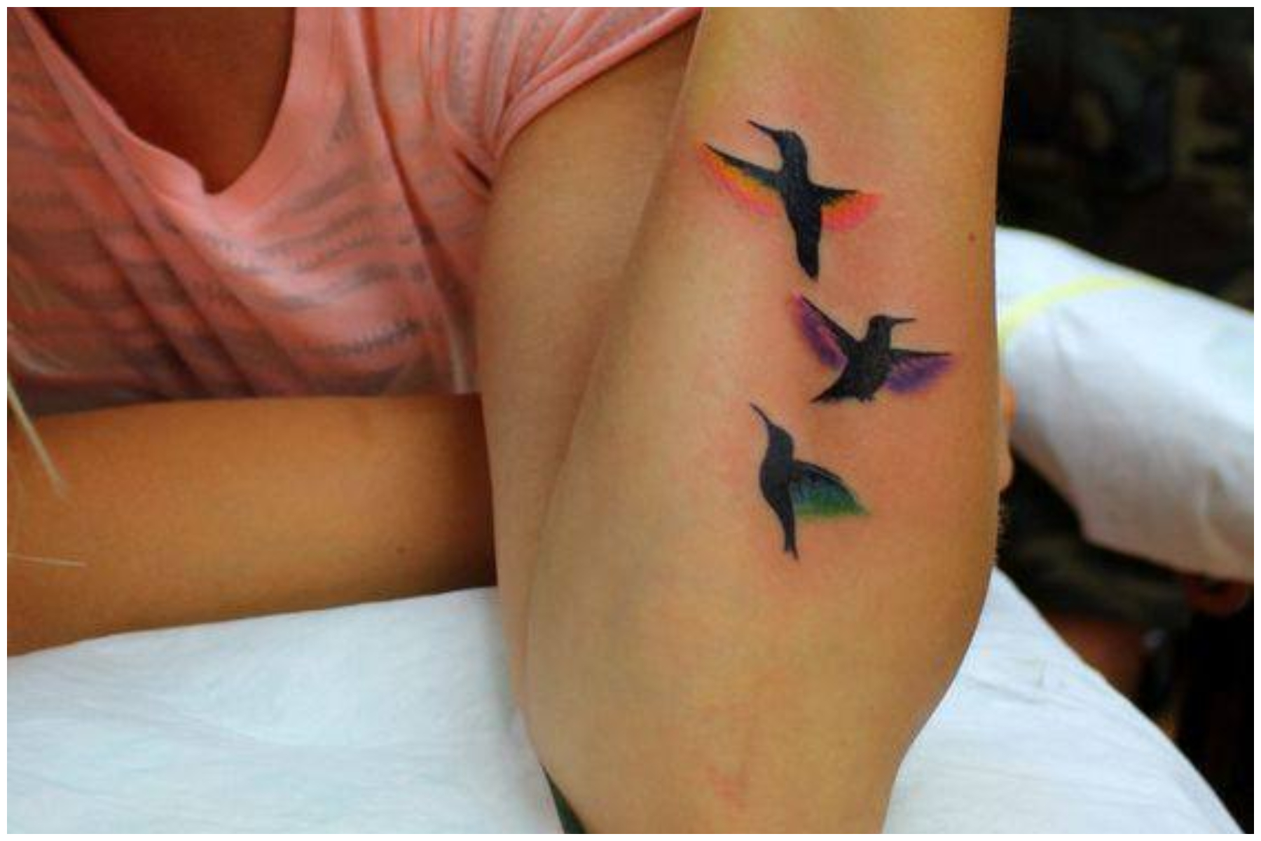 Did you know hummingbirds are the only birds that can fly backwards 🤯 # hummingbird #hummingbirdtattoo #colortattoo #tattoos #aztats #... |  Instagram
