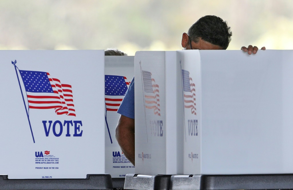People vote in Kissimmee, Florida on November 8, 2022