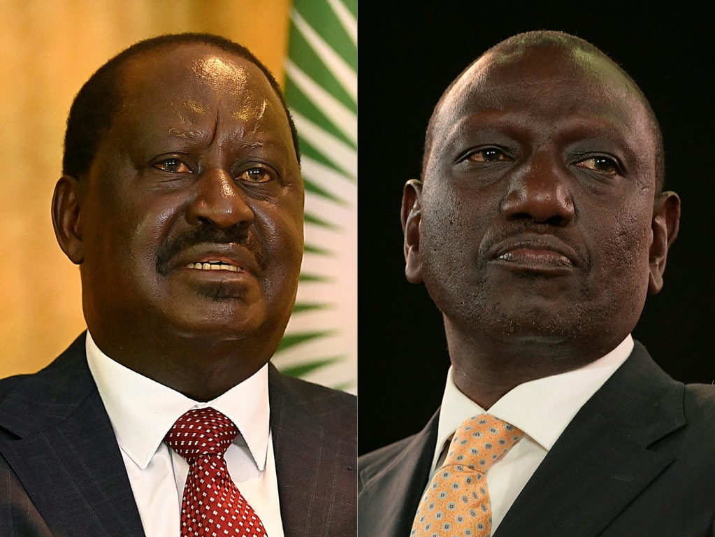 The frontrunners Raila Odinga (left) and William Ruto have both called for a peaceful vote