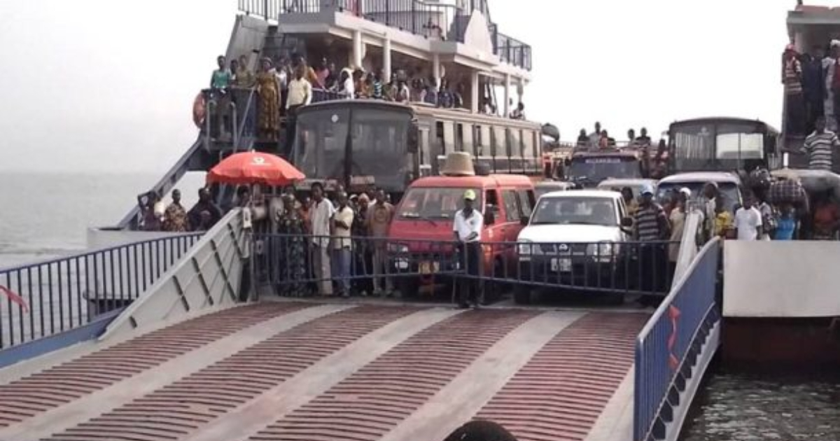 Pontoon breaks down while in transit on Volta Lake; passengers left stranded
